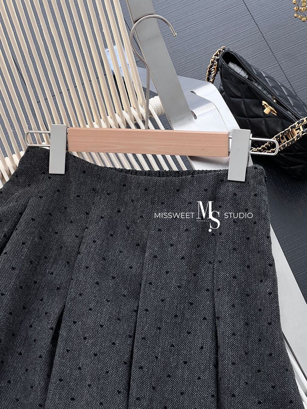 O1CN01JUr5F81jENj90JYso_!!2214077954516-0-cib