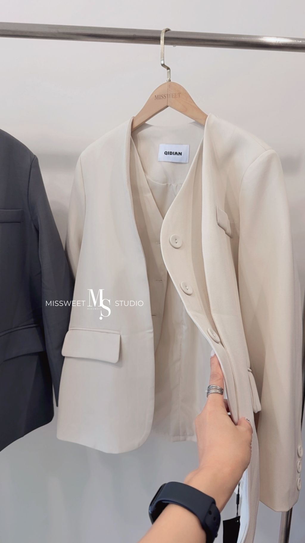 相片 2025-11-4 下午1 51 44