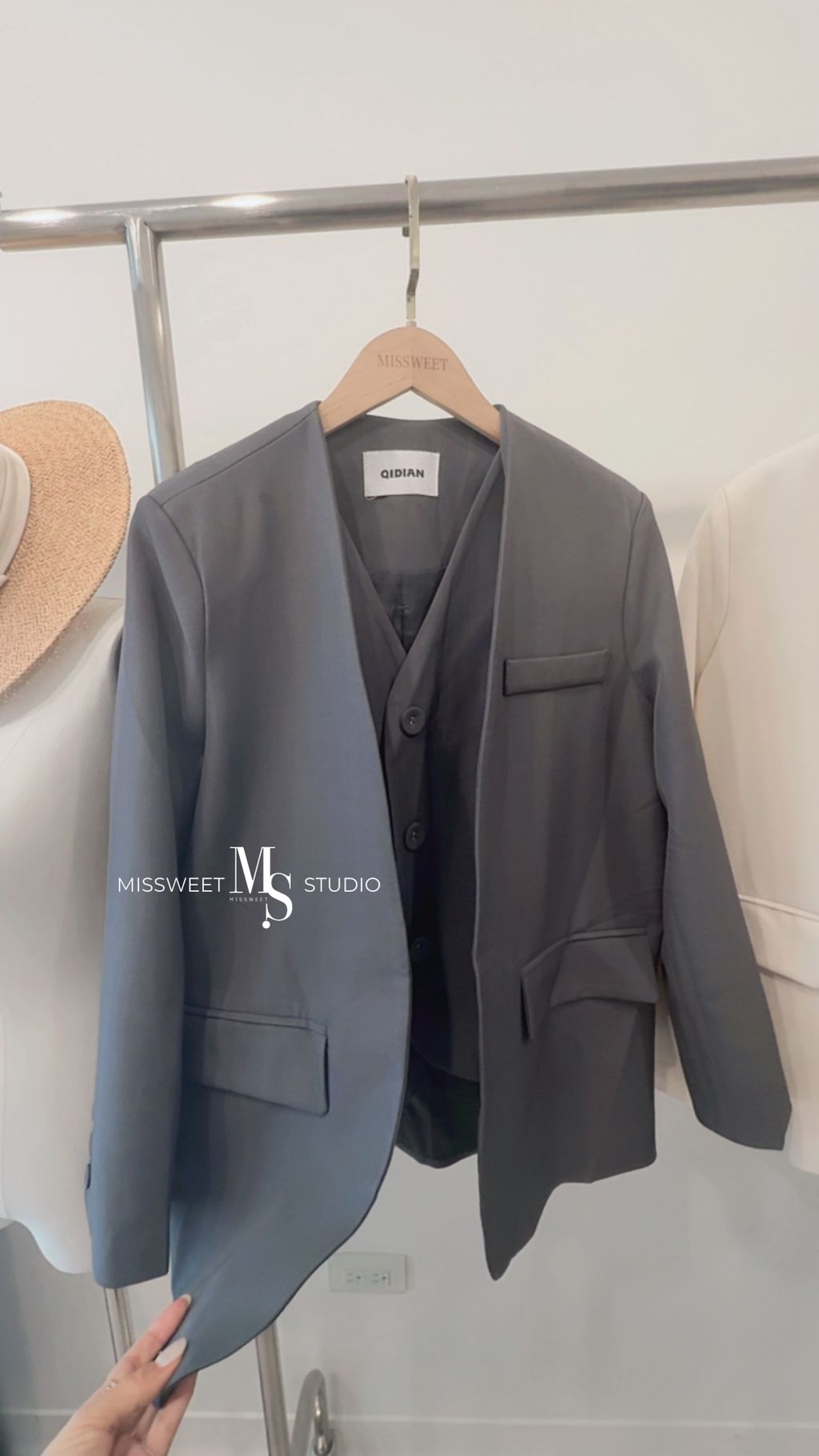 相片 2025-11-4 下午1 46 53