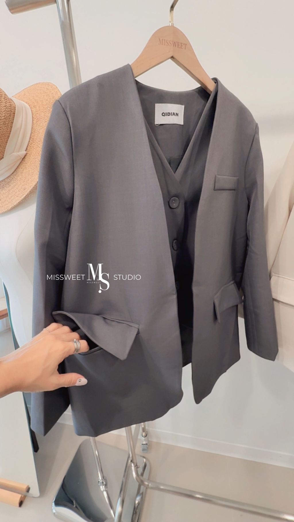 相片 2025-11-4 下午1 50 26