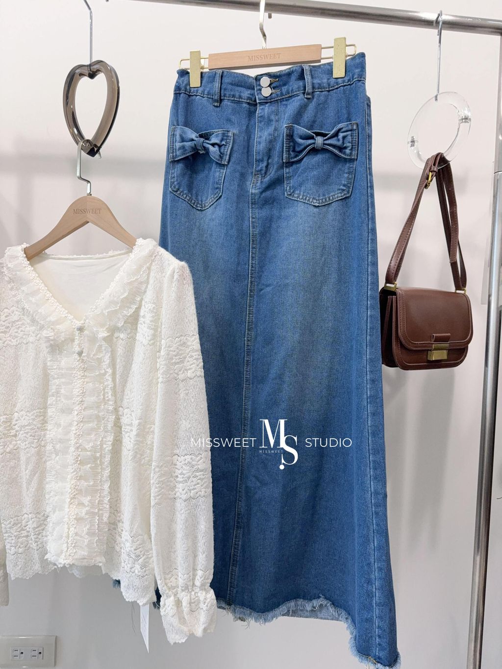 相片 2025-11-11 凌晨3 44 11 (24)