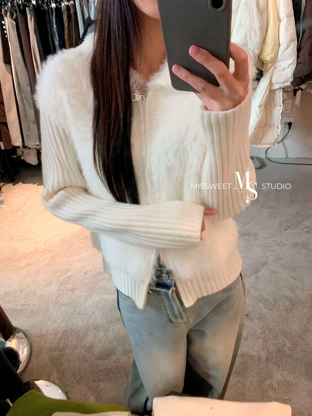 相片 2025-11-12 下午1 49 09