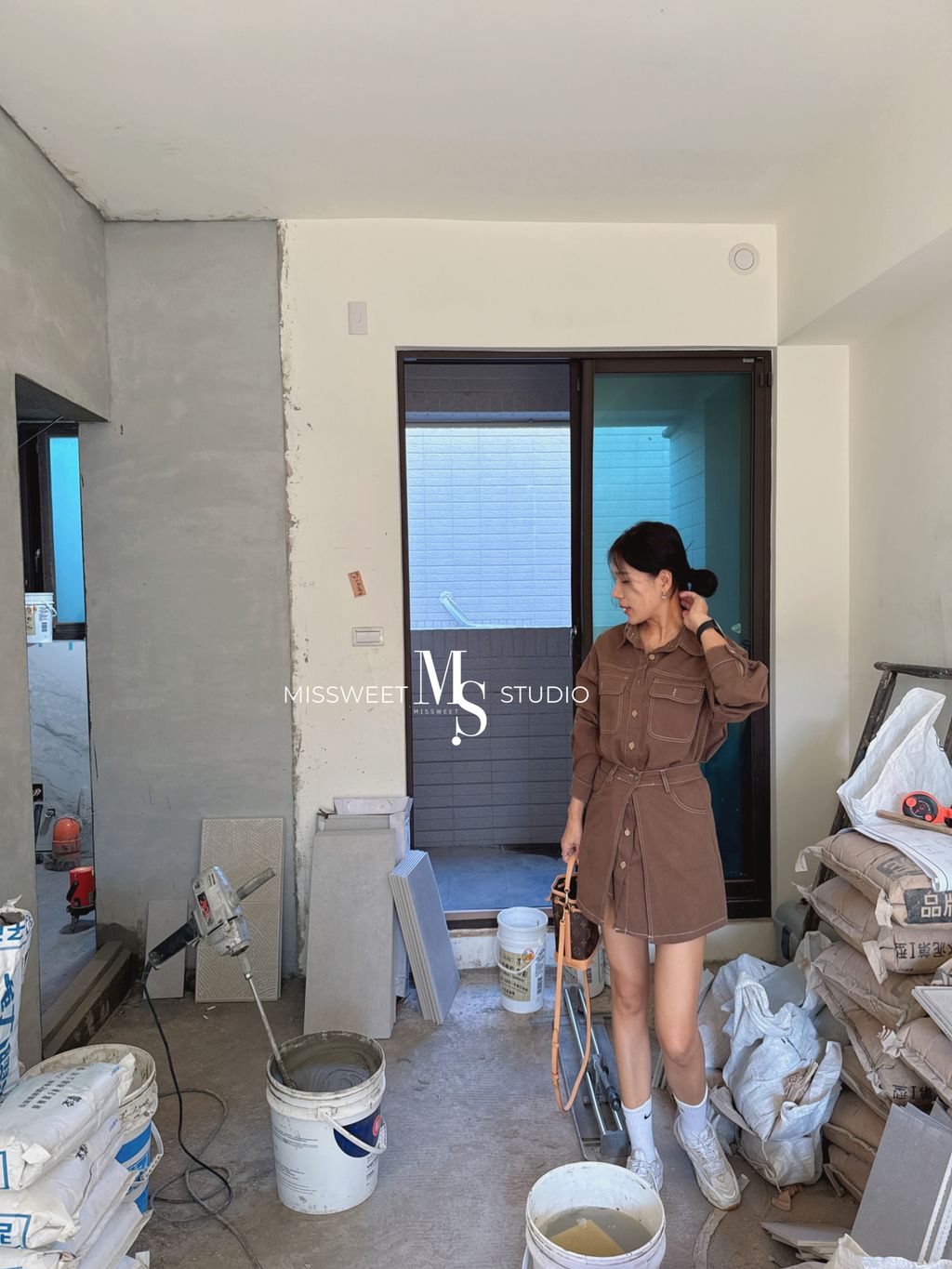 相片 2025-11-12 凌晨1 27 11