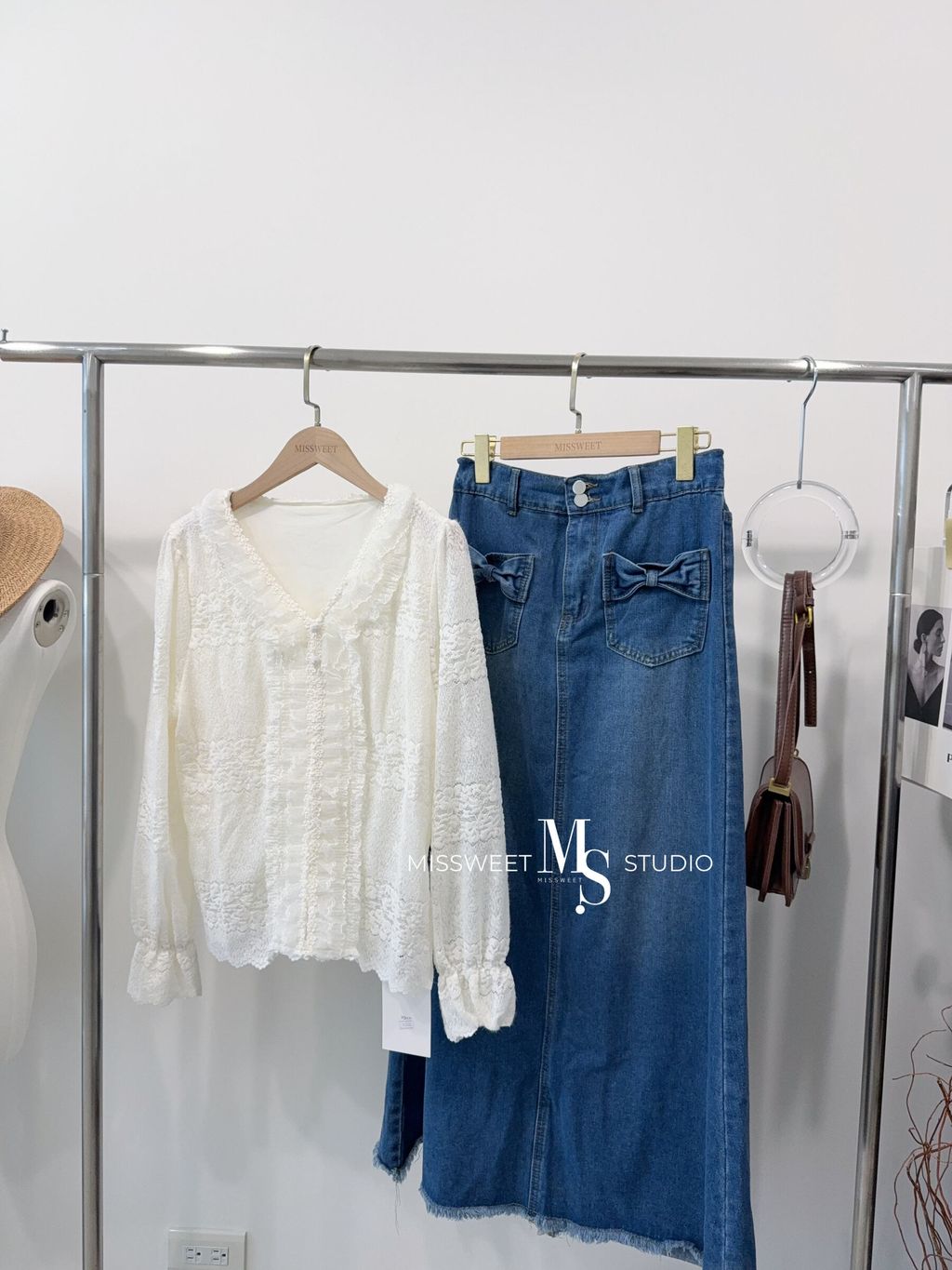 相片 2025-11-11 凌晨3 44 11 (2)