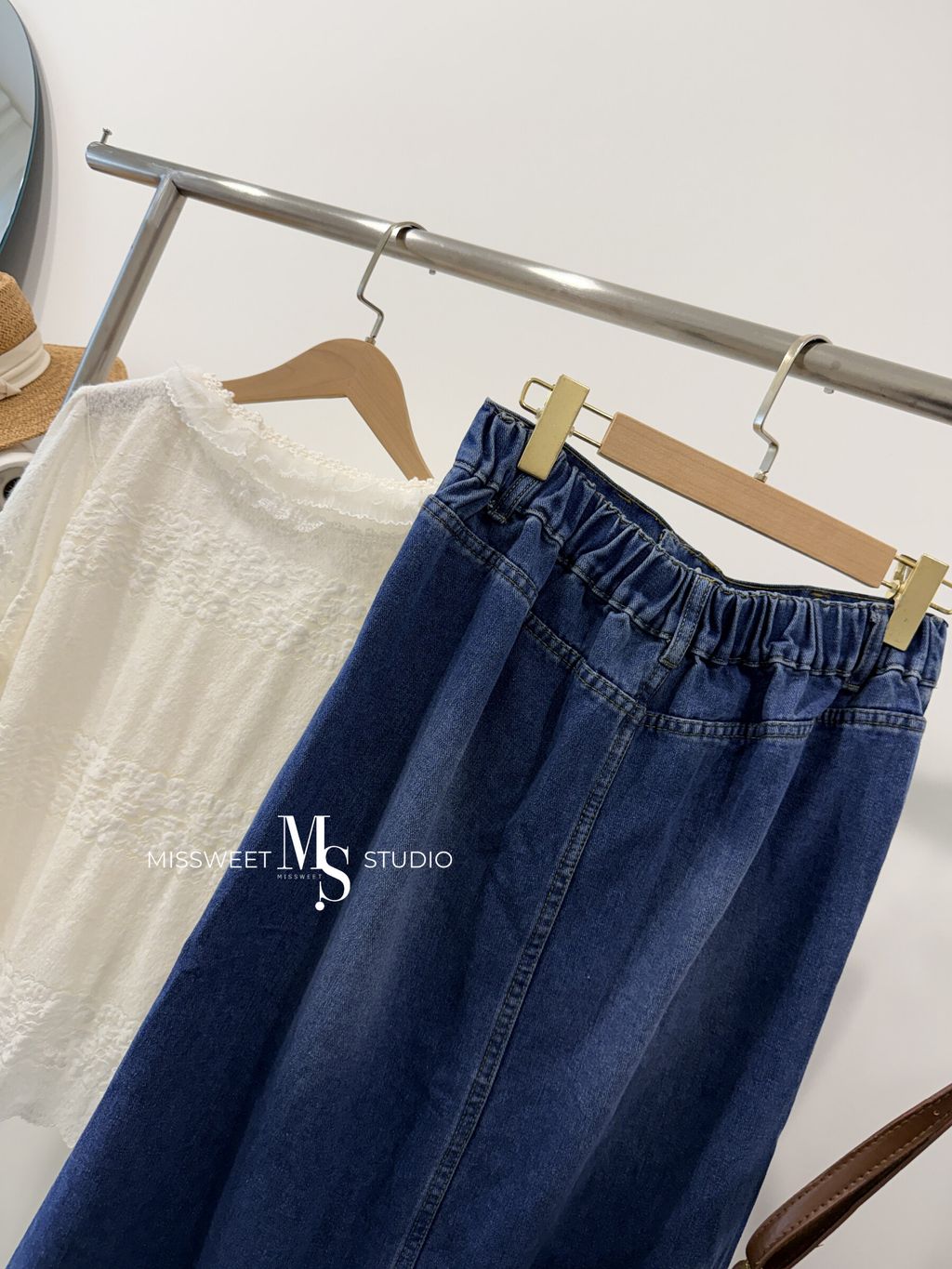 相片 2025-11-10 下午3 45 39