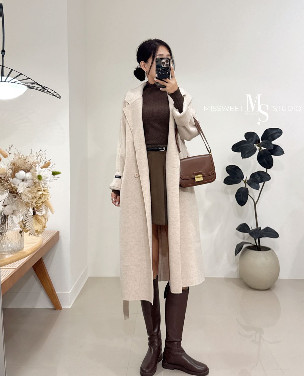 相片 2025-11-14 凌晨1 37 24