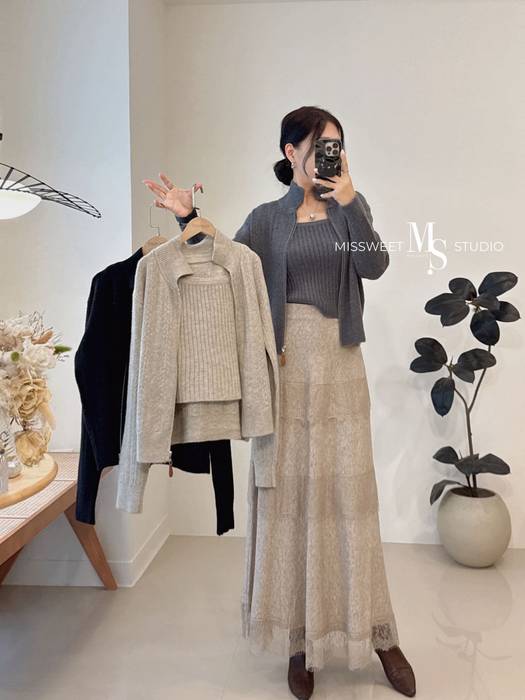 相片 2025-11-6 凌晨1 54 01