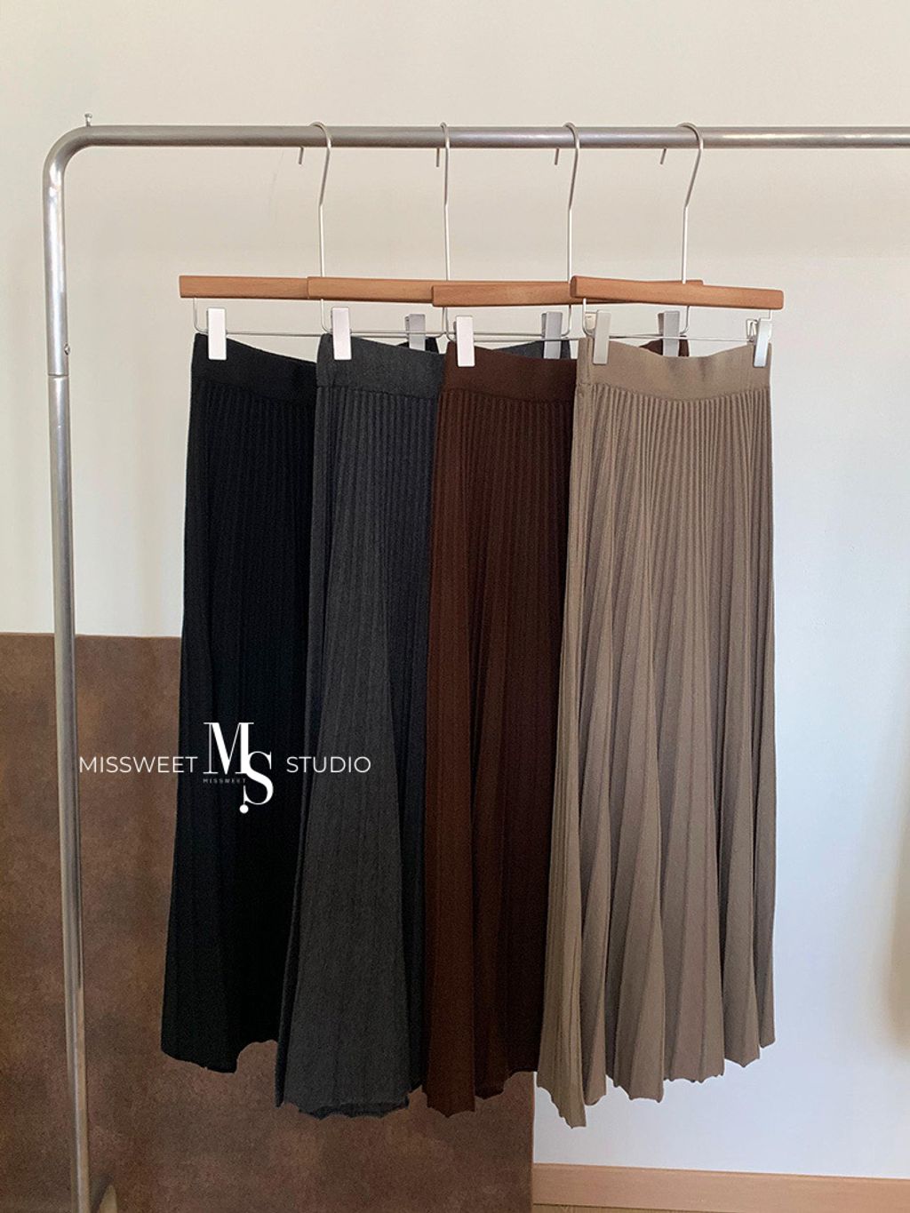 O1CN01SbikkS1SCgiIh9whv_!!2215755732211-0-cib