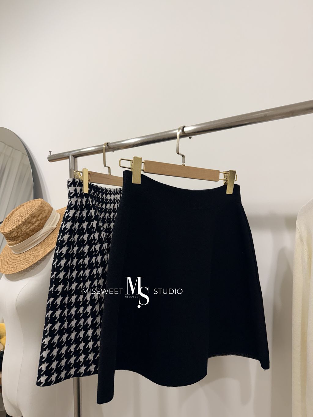 相片 2025-11-17 下午5 39 28