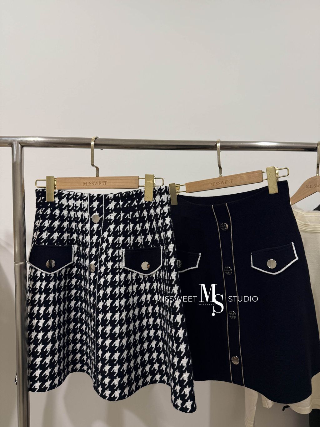 相片 2025-11-17 下午5 38 42