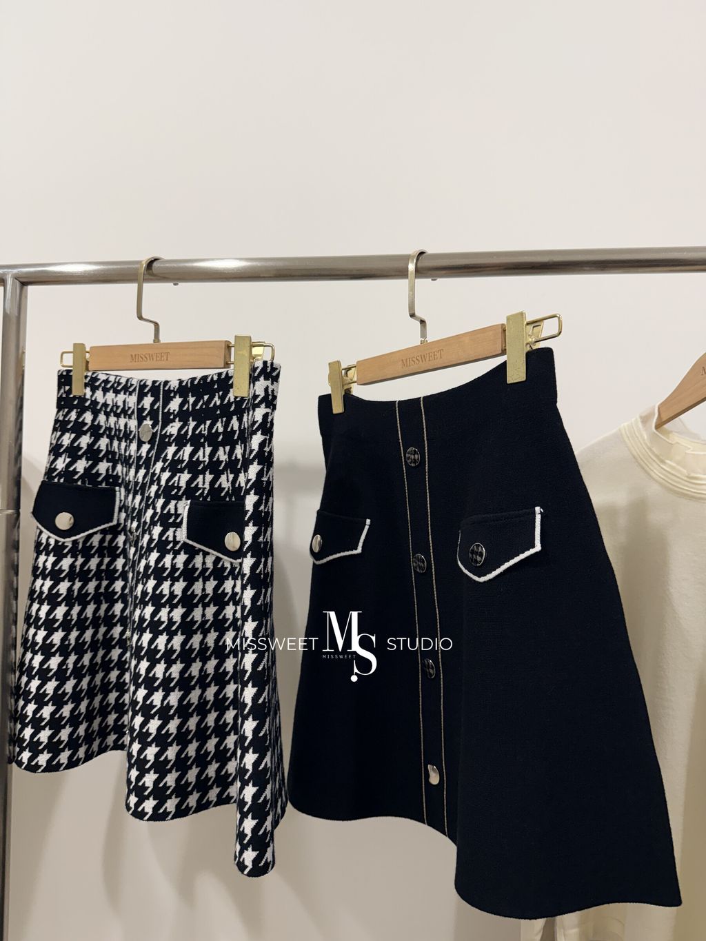 相片 2025-11-17 下午5 39 15