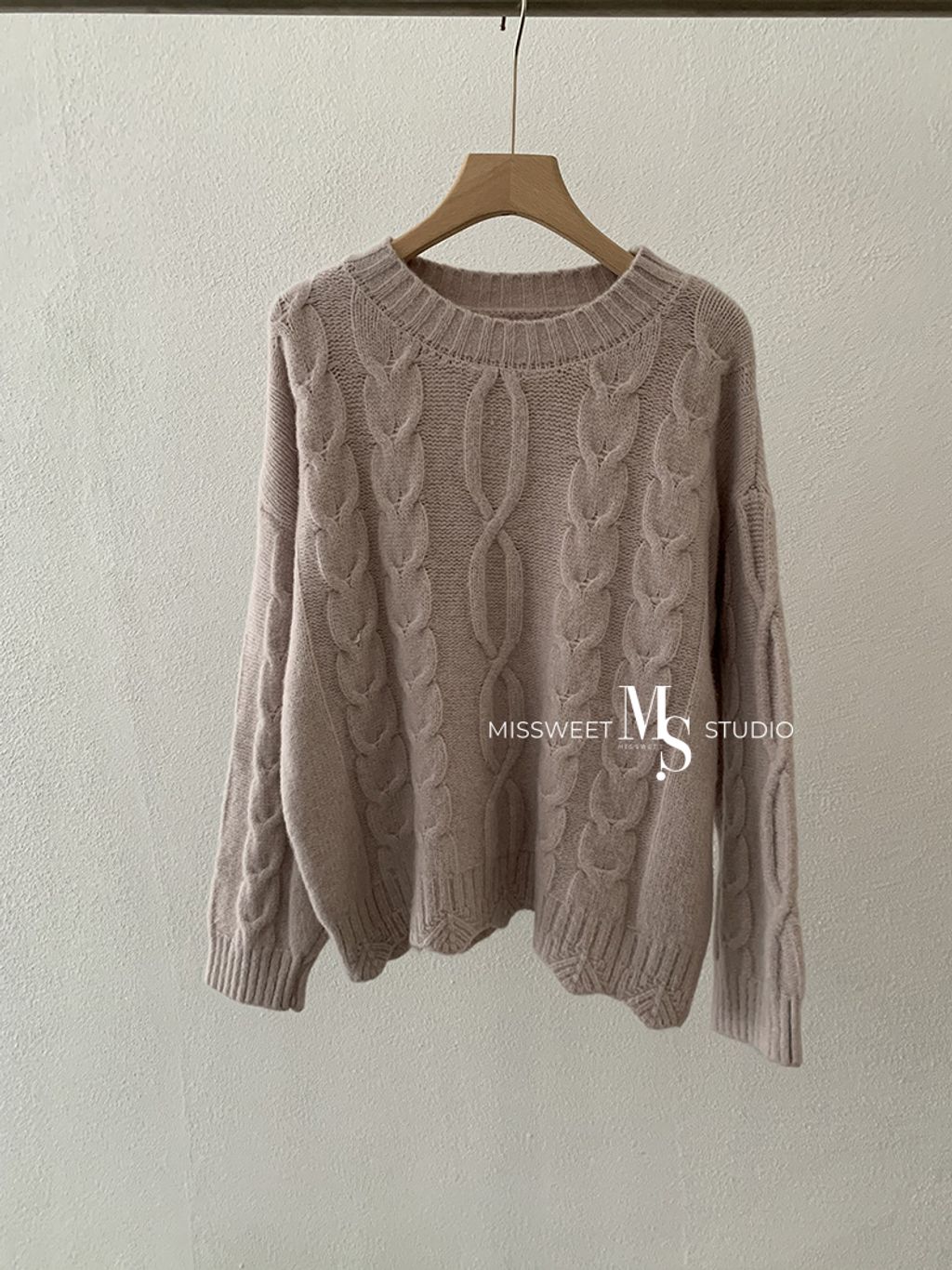 O1CN01eia2AV1d5KCbtCzib_!!977263684-0-cib