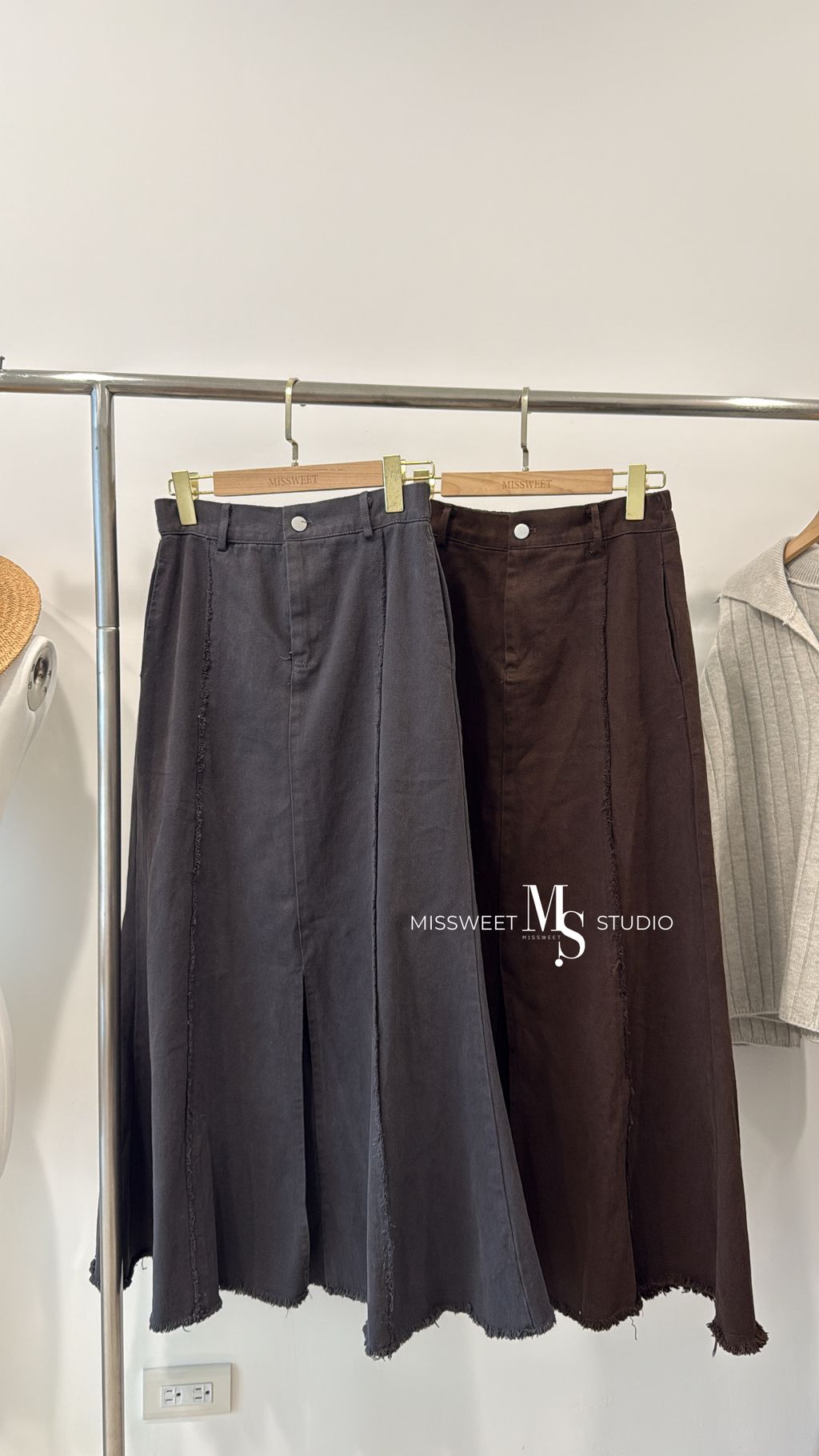 相片 2025-11-23 下午3 55 50