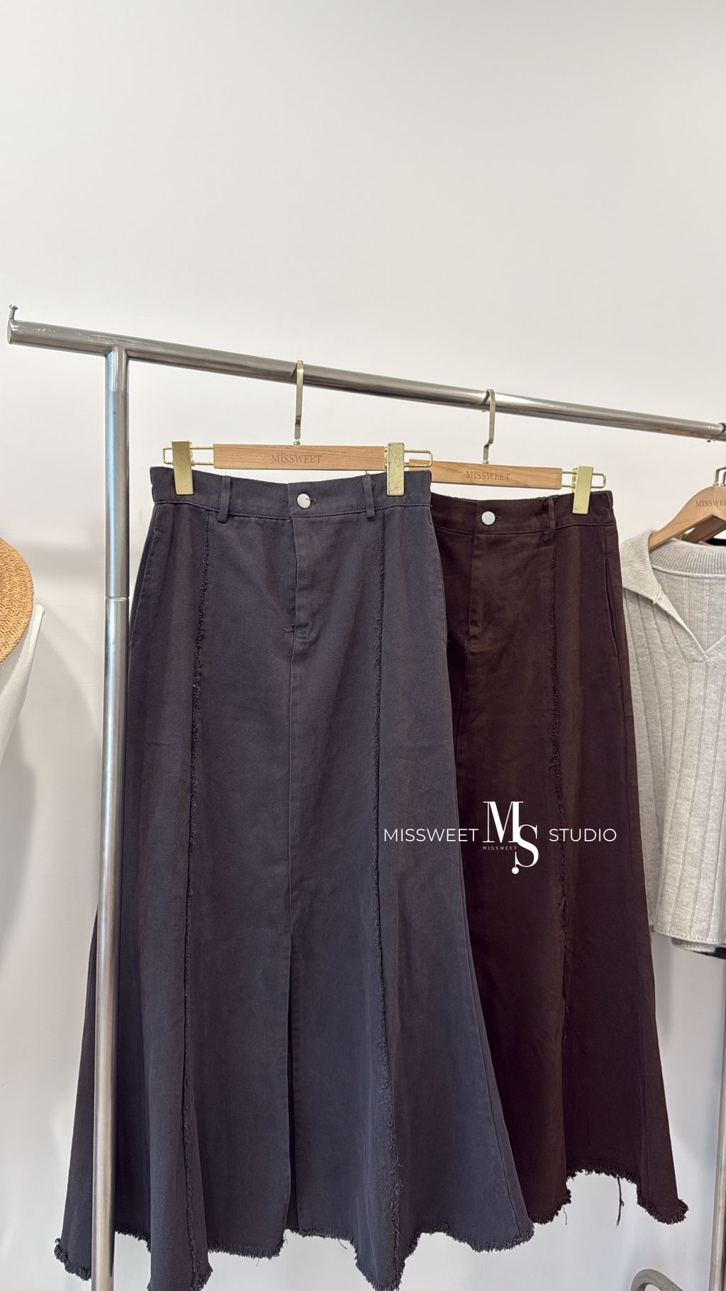 相片 2025-11-23 下午3 56 01