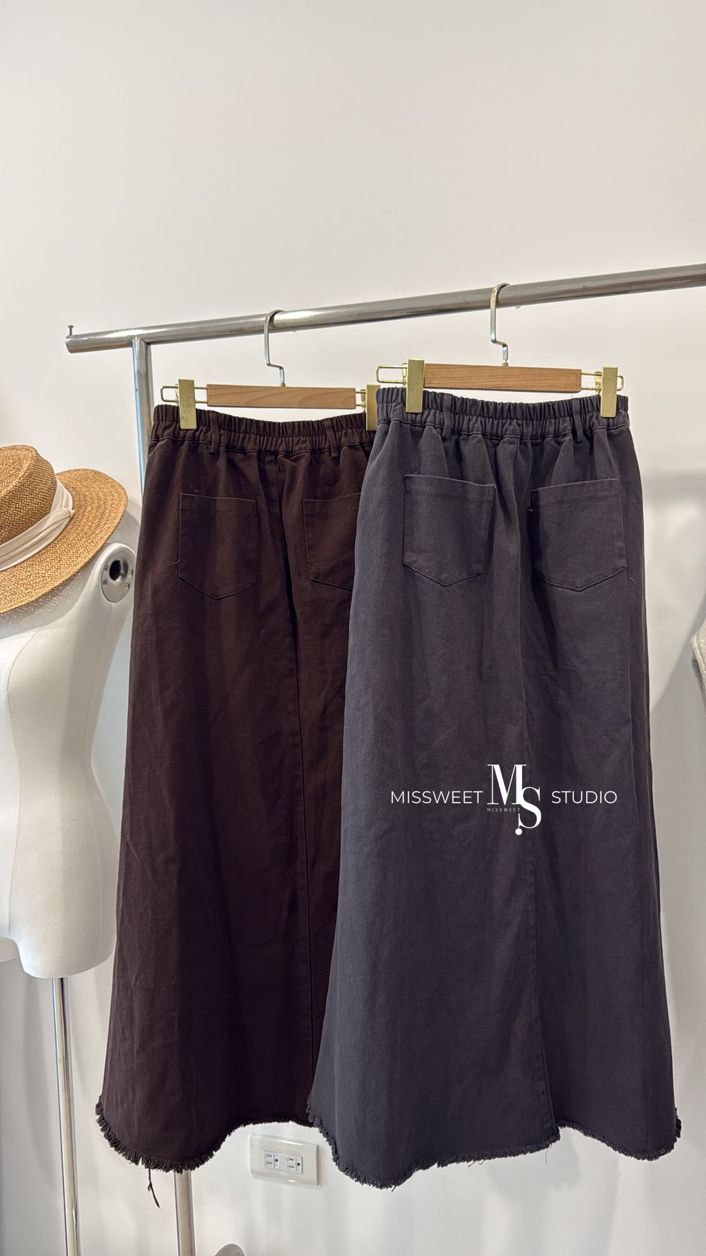 相片 2025-11-23 下午3 52 39 (1)