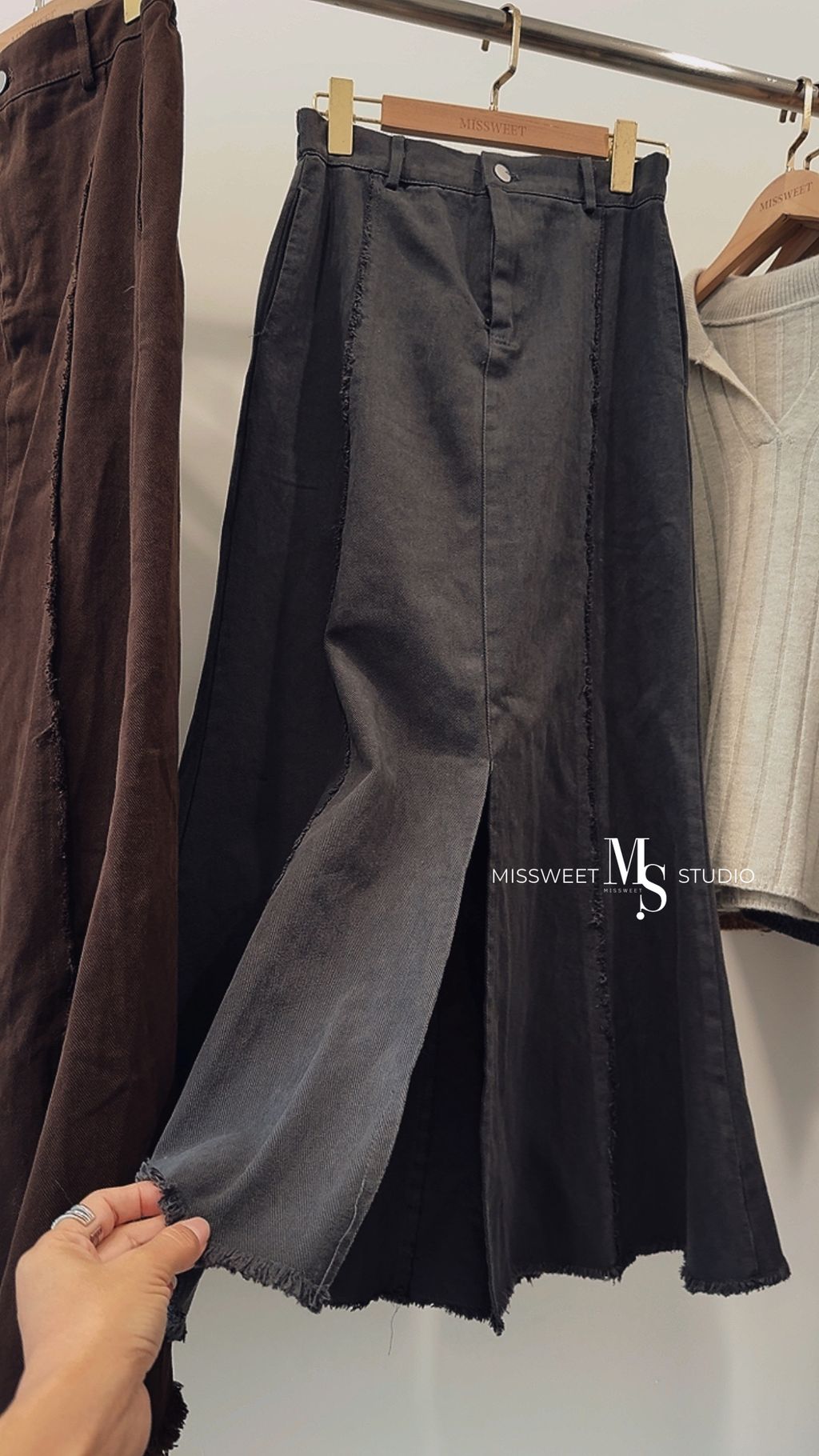 相片 2025-11-23 下午3 50 50