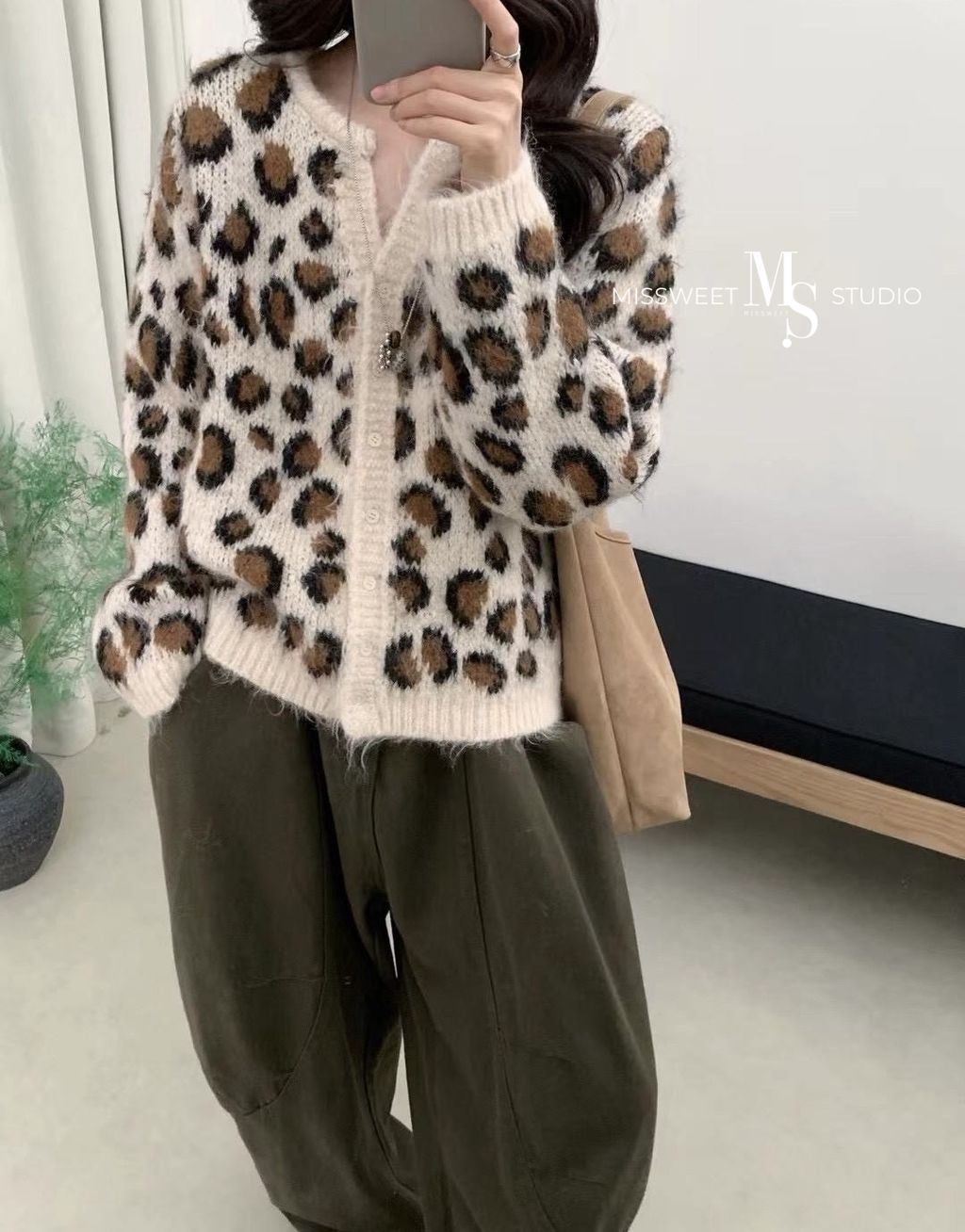 相片 2025-11-24 晚上8 53 07