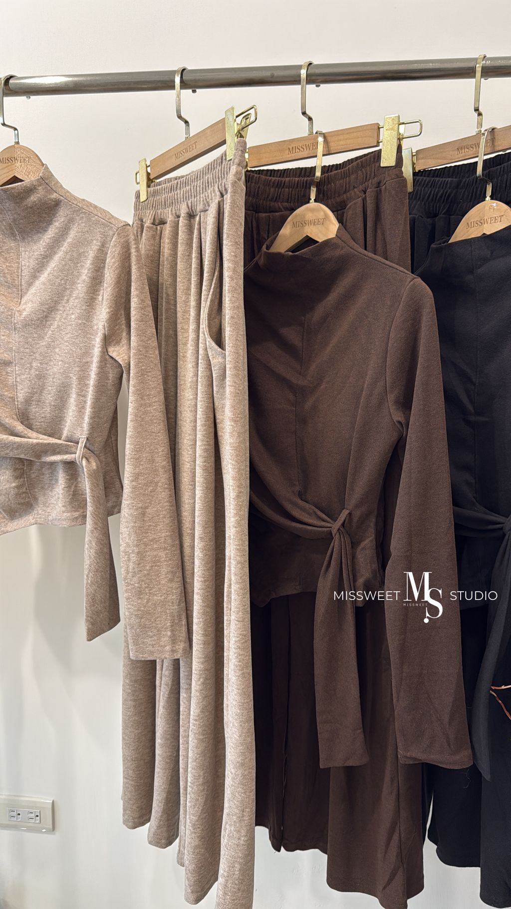 相片 2025-11-25 下午3 41 04