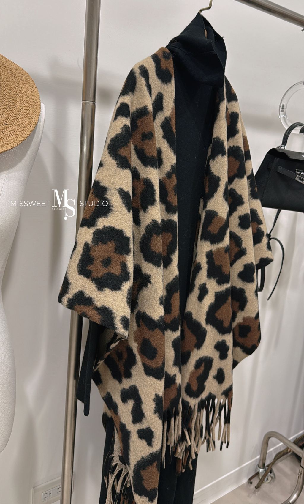 相片 2025-11-25 下午5 16 48