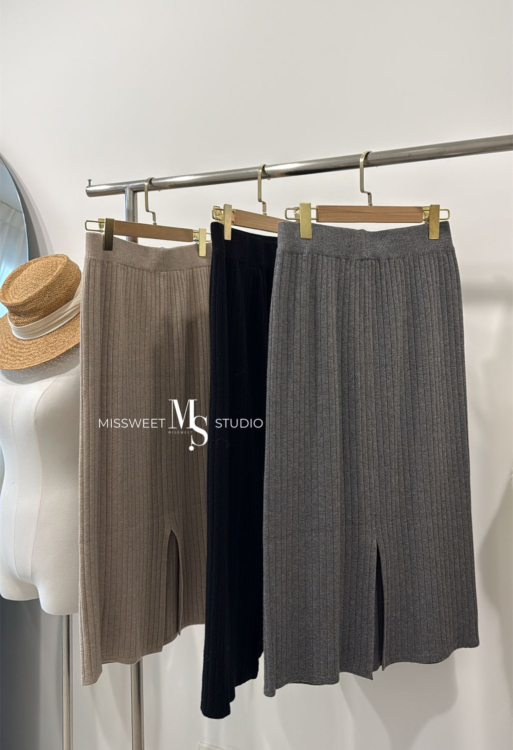 相片 2025-11-28 下午4 24 33