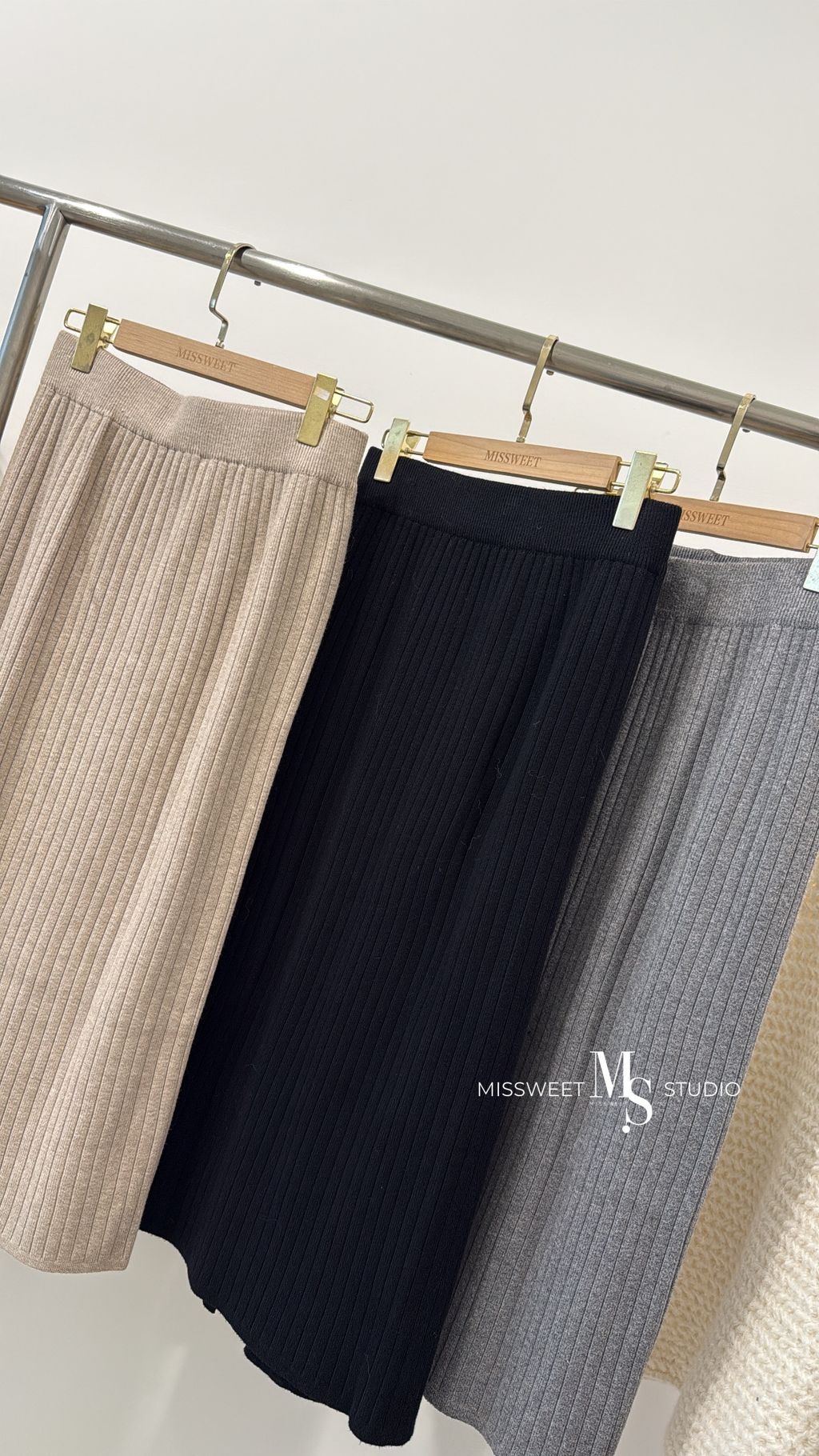 相片 2025-11-28 下午4 23 03