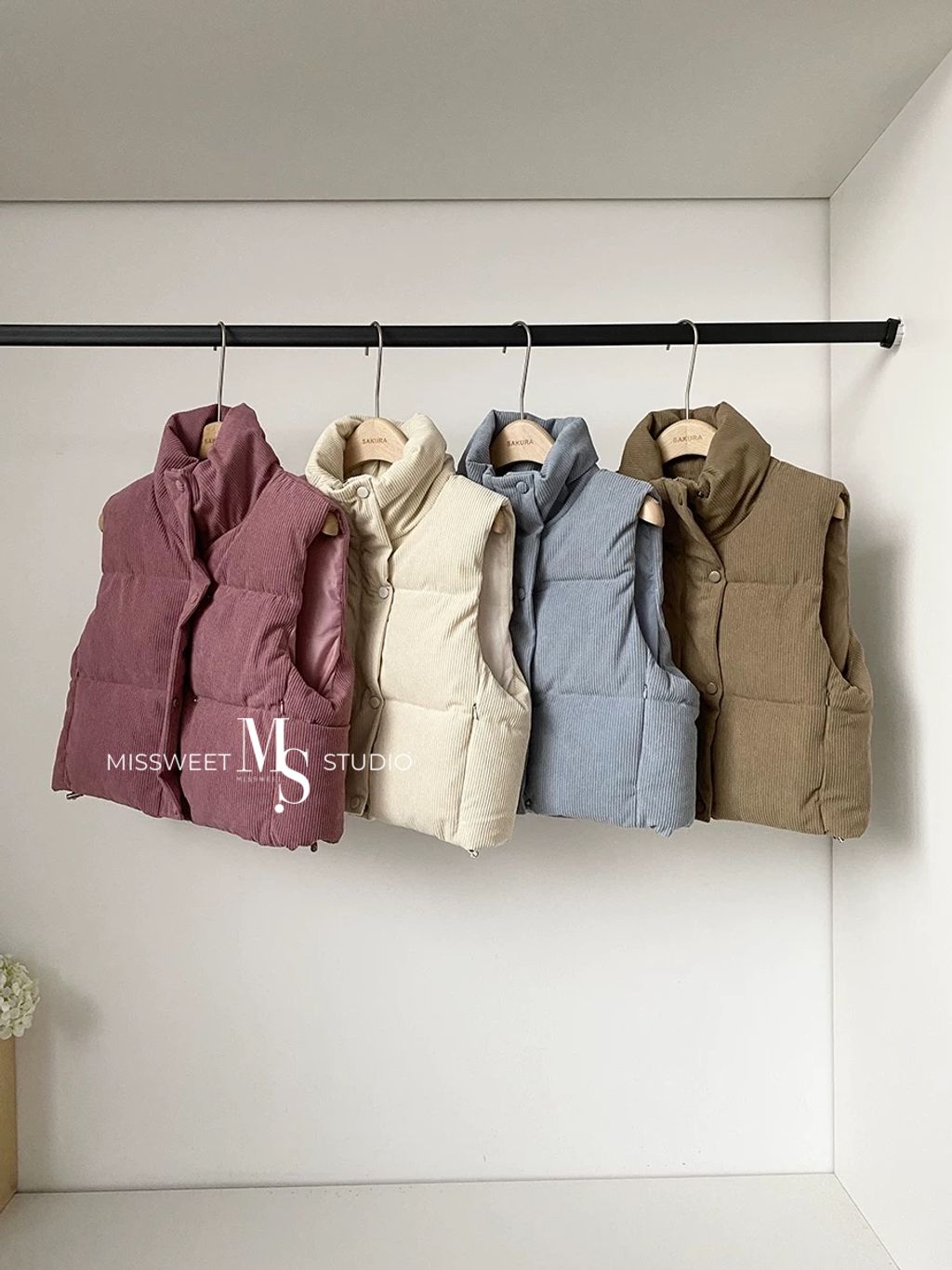 相片 2025-12-1 晚上8 30 23 (12)