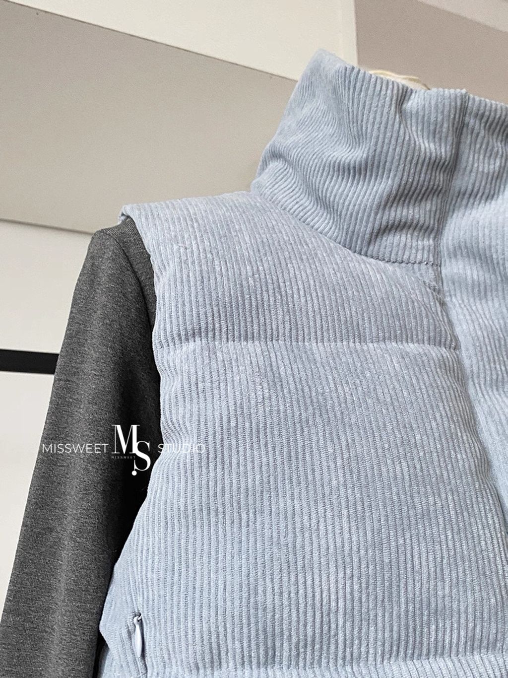 相片 2025-12-1 晚上8 30 23