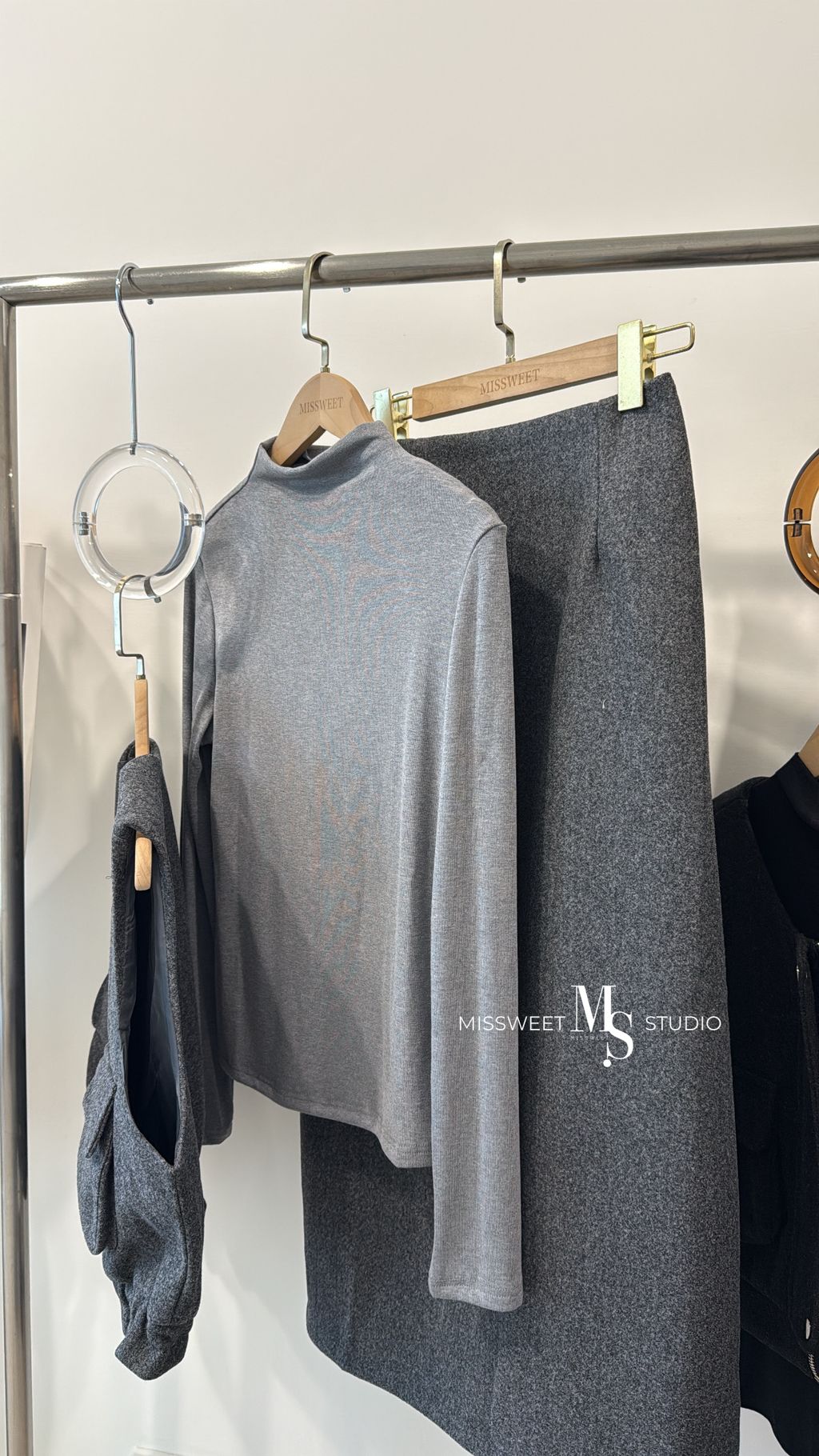 相片 2025-12-1 下午3 44 25