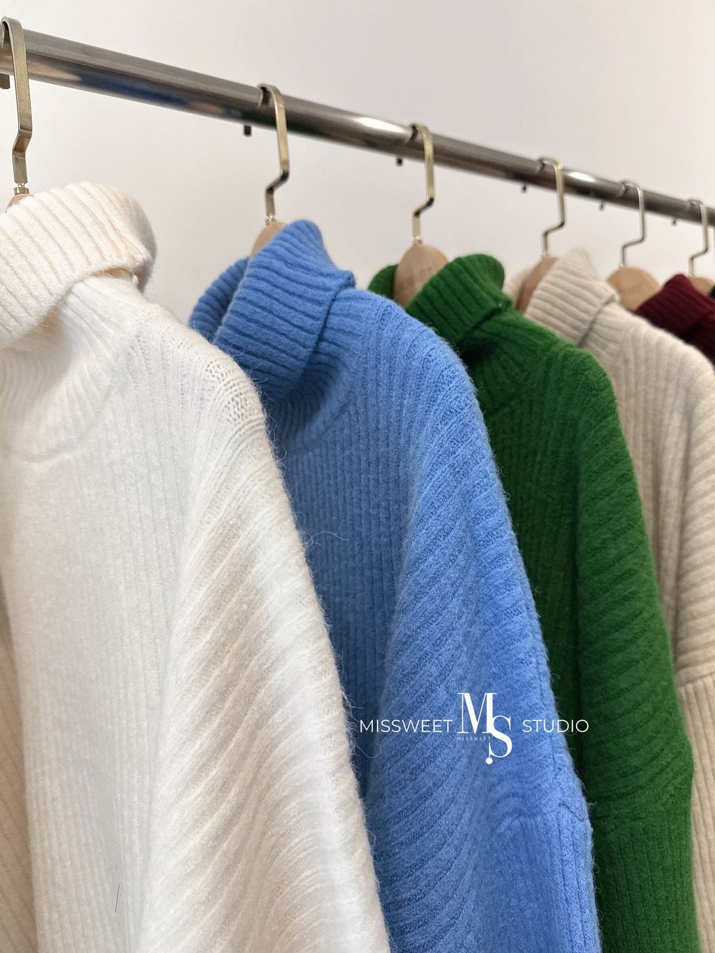 相片 2025-12-3 下午2 47 35