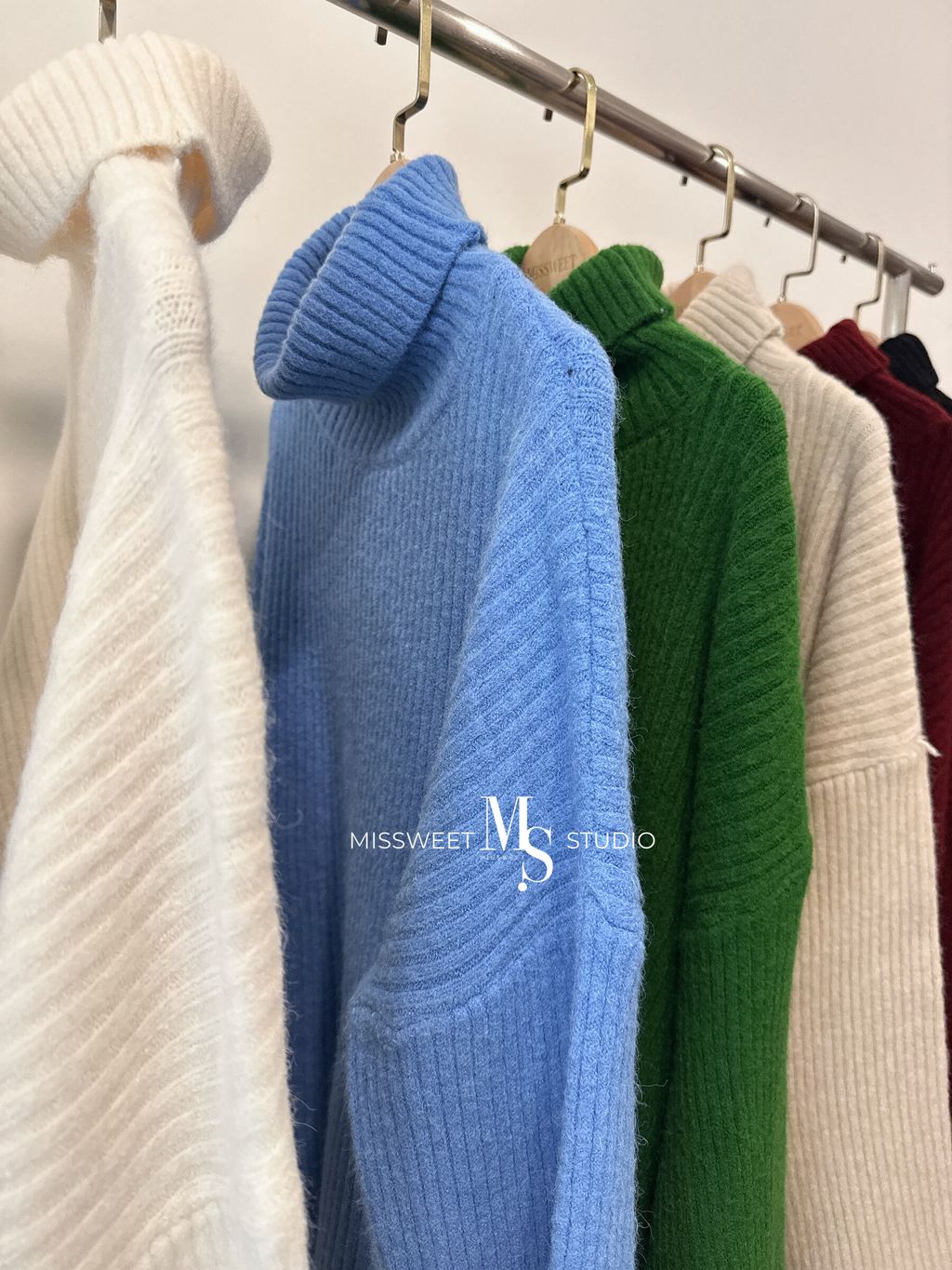 相片 2025-12-3 下午2 46 37