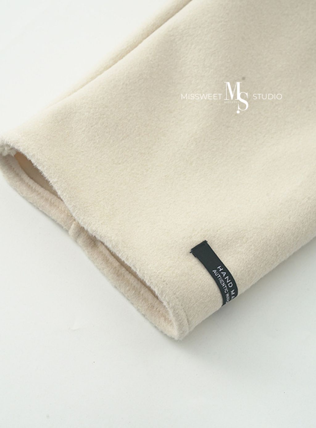 O1CN01q4S06B2MDFlh99exL_!!2567599793-0-cib