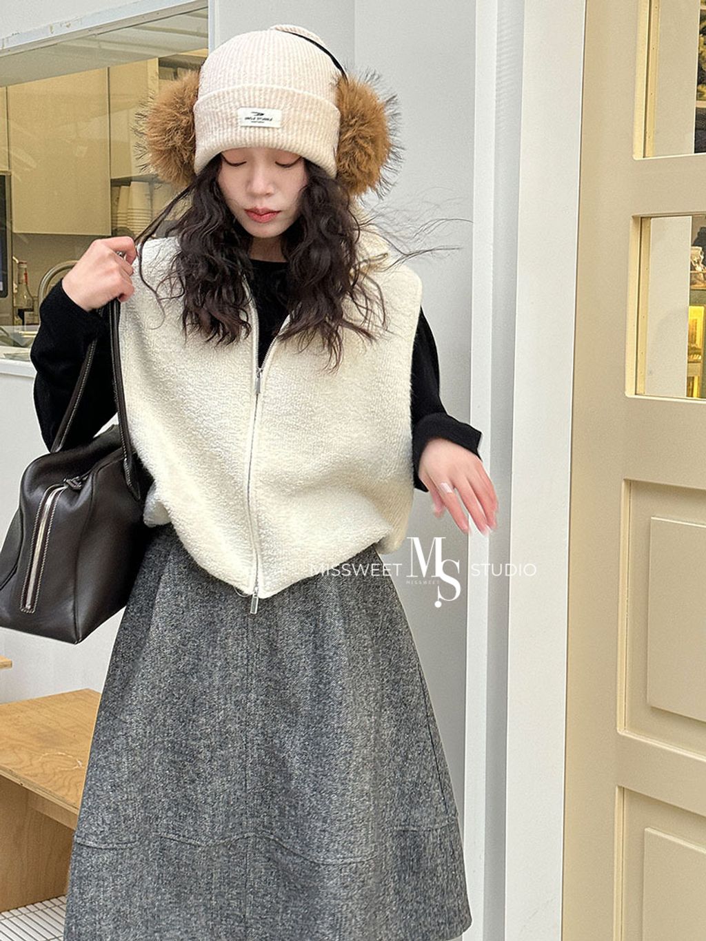 O1CN01VuTRF41InCDfBbHZd_!!4012130937-0-cib