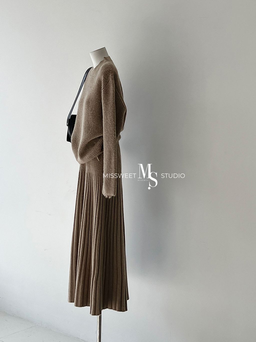 O1CN01L5Llzk1InCDXbNafO_!!4012130937-0-cib