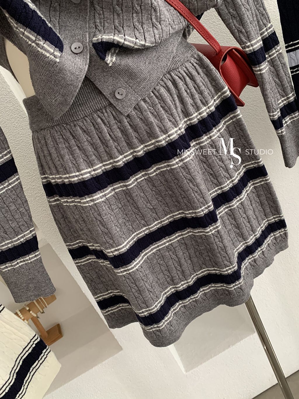 O1CN01B6Mzja1d5KCdsYpDf_!!977263684-0-cib