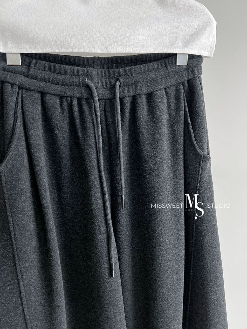 O1CN01PLxJID1InCCl9OF2a_!!4012130937-0-cib