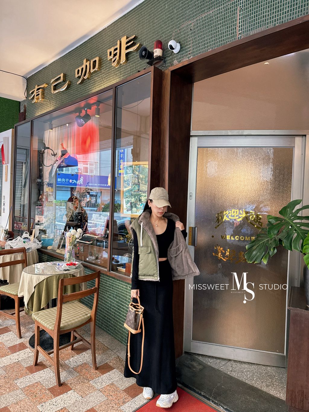 相片 2025-12-21 晚上9 38 52