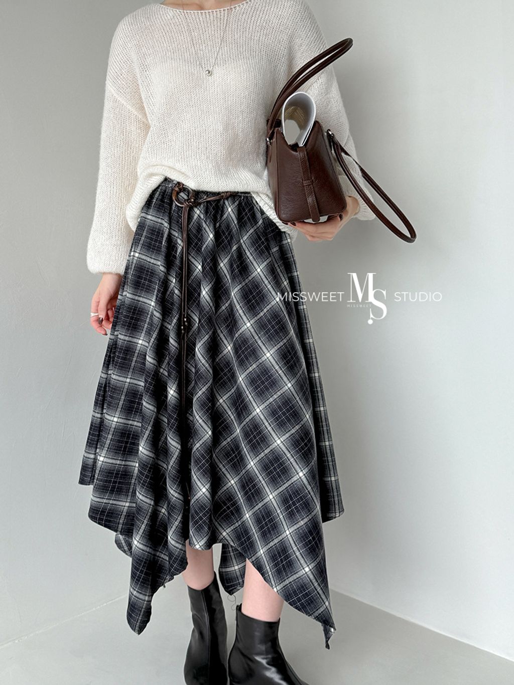 O1CN01qX2jto1tO8J3NNOxz_!!2201475065891-0-cib