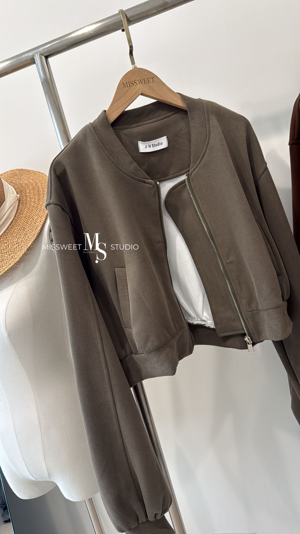 相片 2025-12-24 下午1 21 02