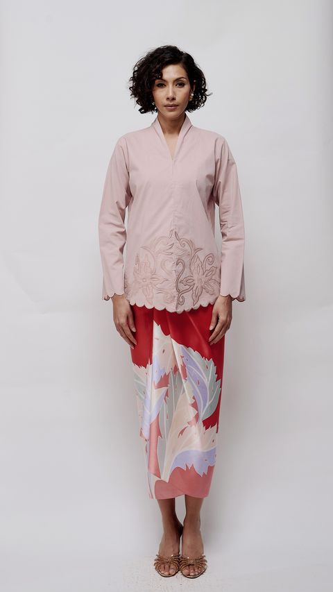 Coral Pink Ivy RM830