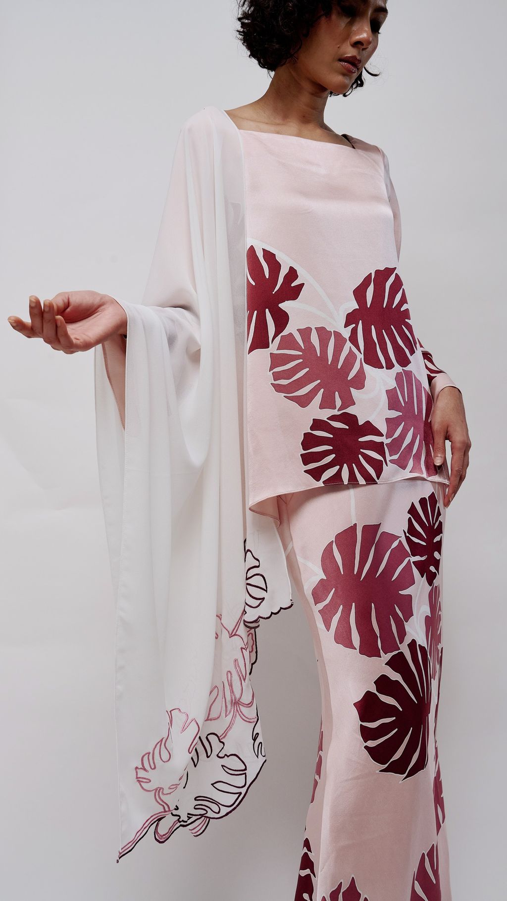 Chiffon Embroidery Selendang (2)