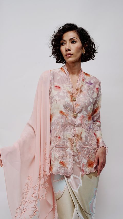 Peach Seri Kebaya
