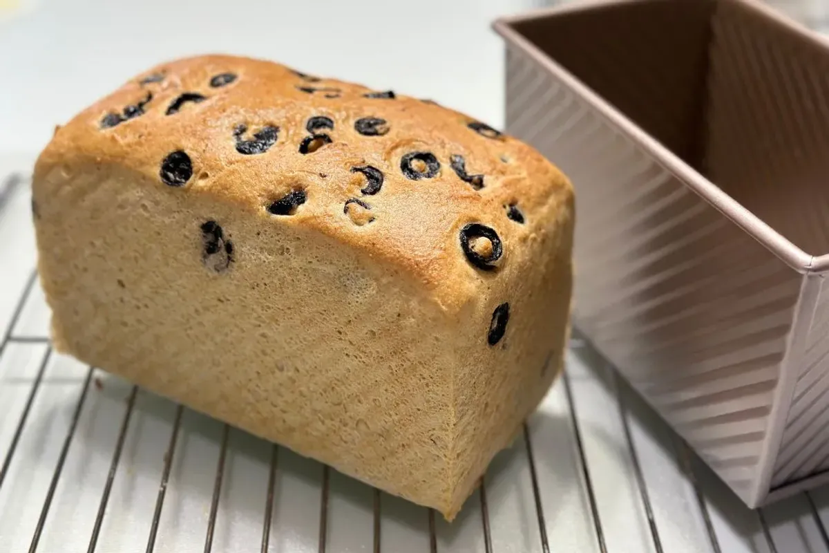 Gluten Free Olive Rice Bread