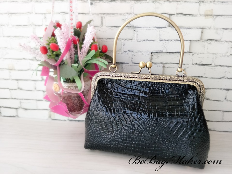 bebagmaker frame purse.jpg bebagmaker frame purse.jpg