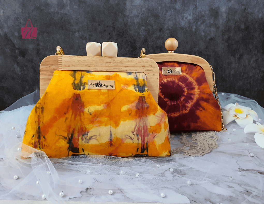 kraftangan ikat celup shibori-ct n honey-frame bag batik (1) (1).png