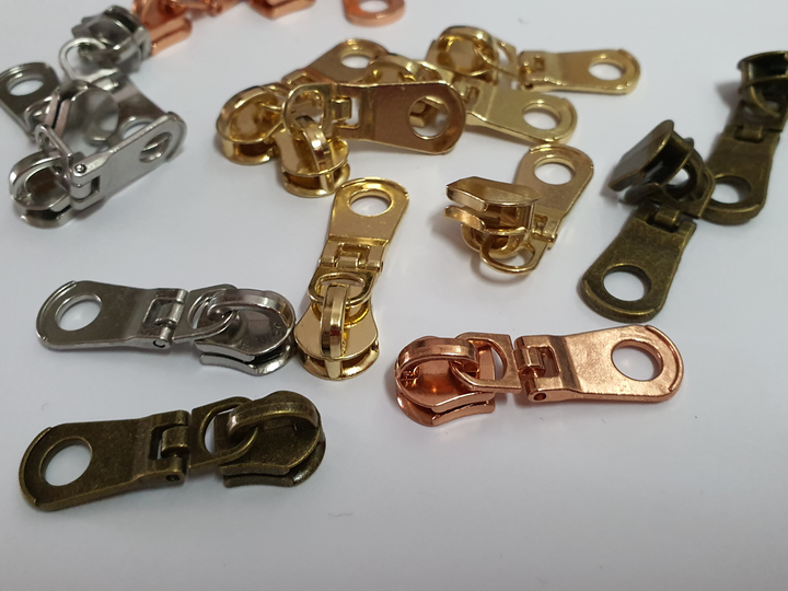 zip untuk beg-kepala zip besi berwarna-bebagmaker (1).png