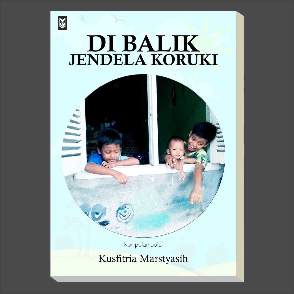 Display di Balik Jendela Koruki.jpg
