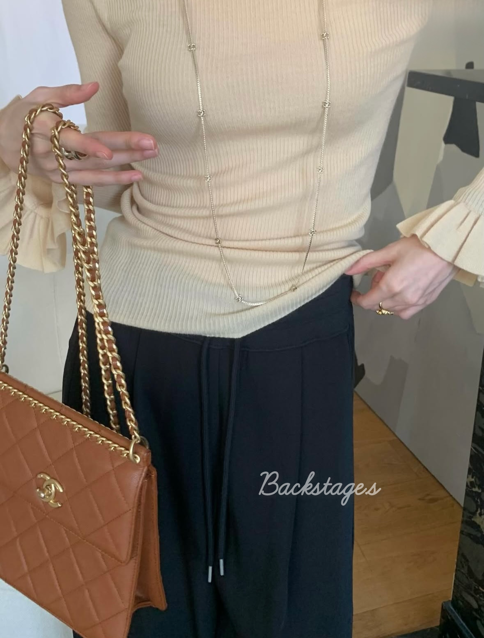 20251010_175746287_iOS