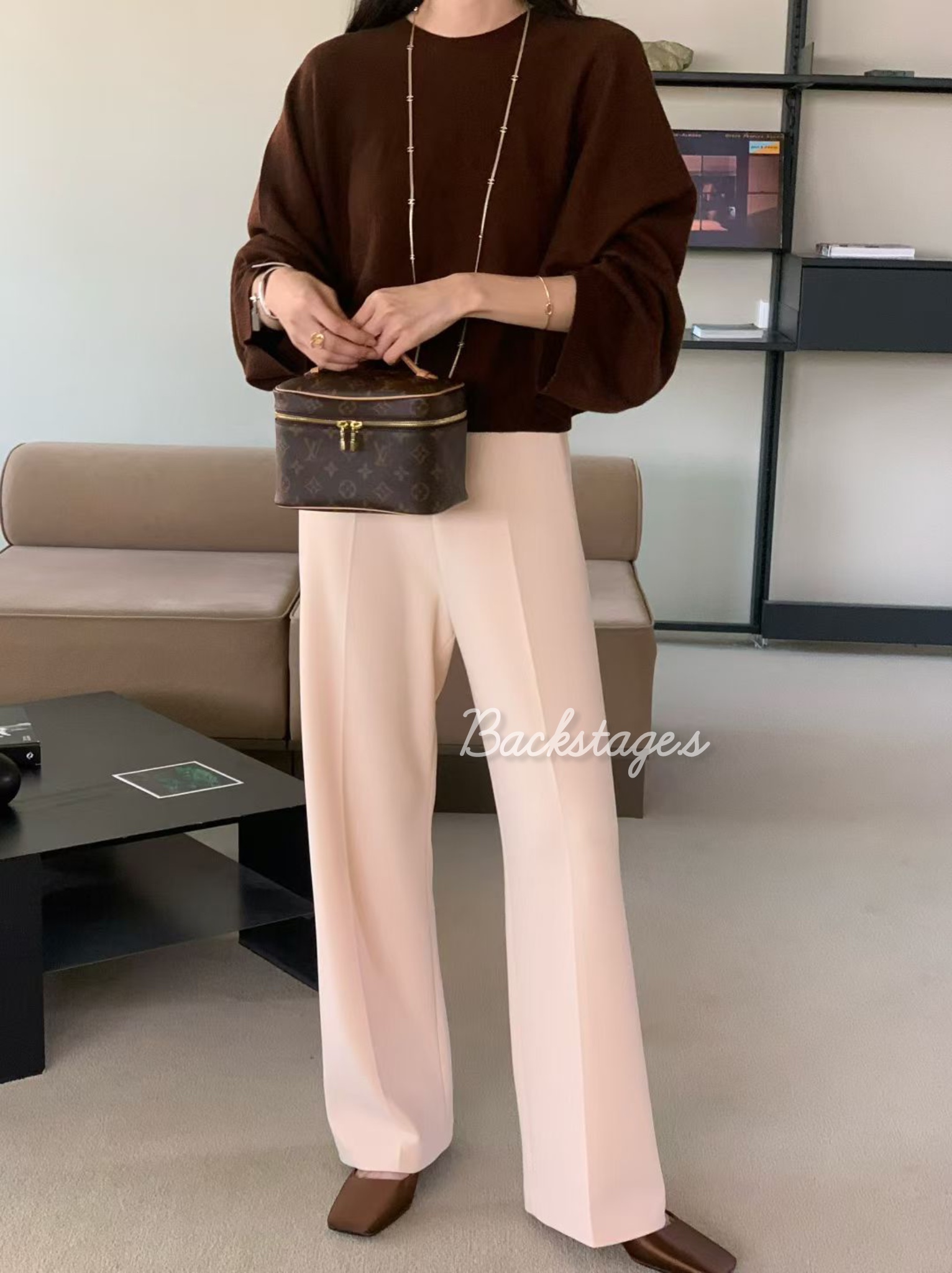 20251010_185804609_iOS