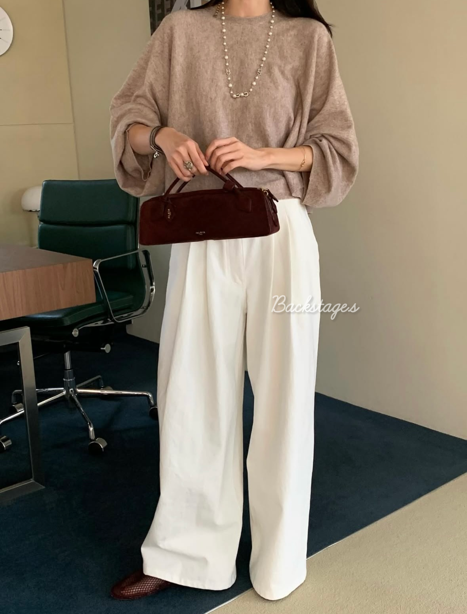 20251010_185455982_iOS