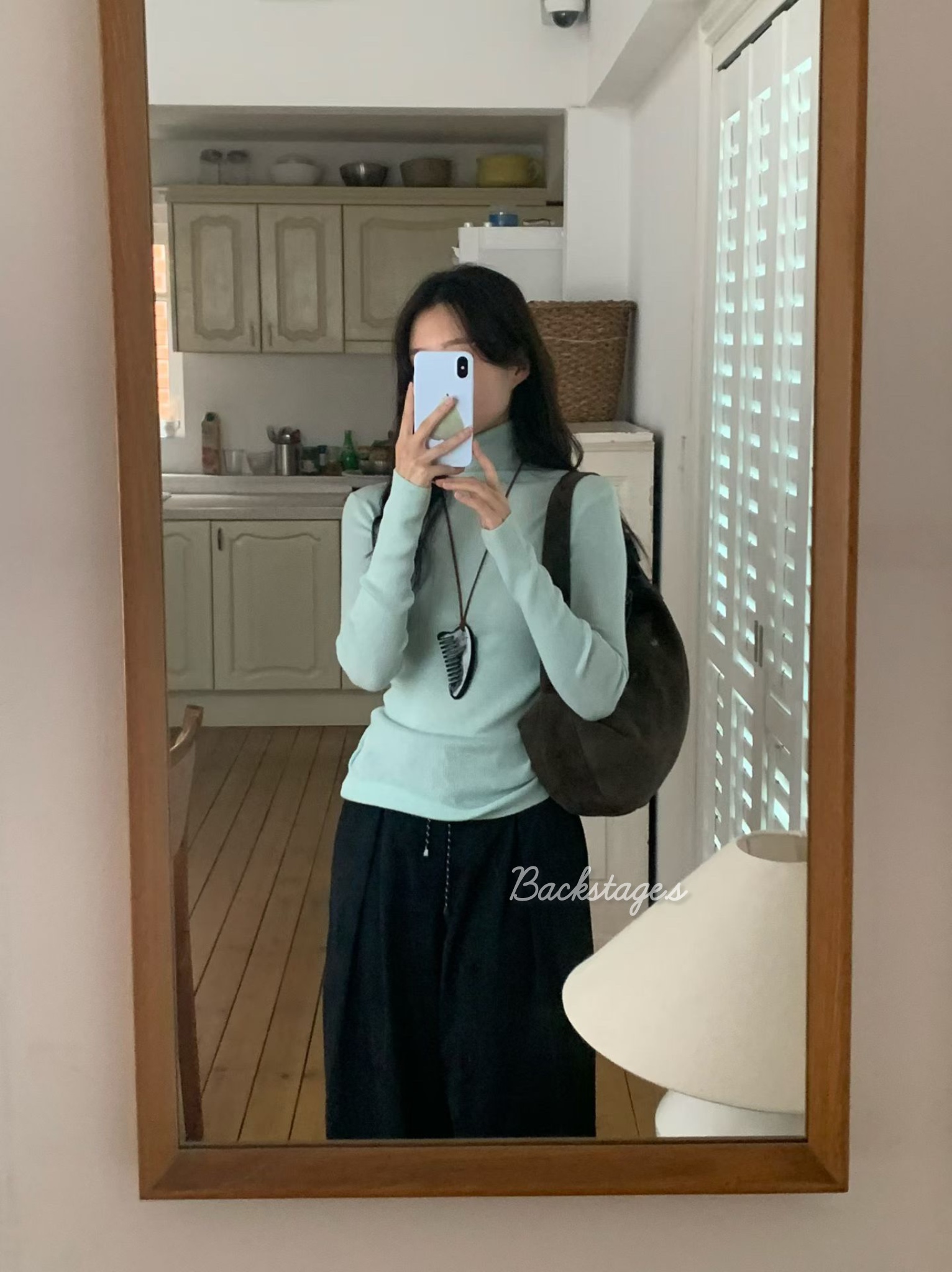 20251113_211321805_iOS